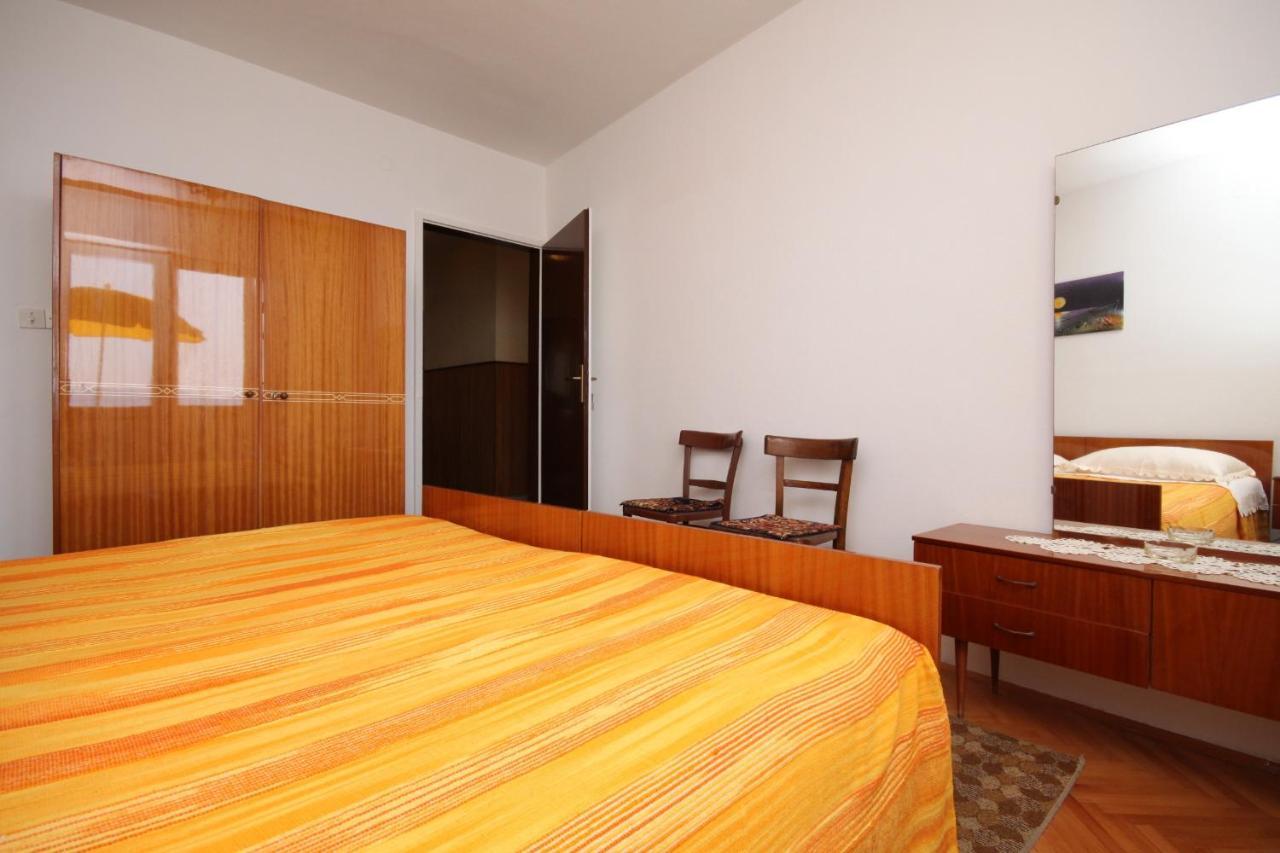 Apartment Podgora 6670B エクステリア 写真