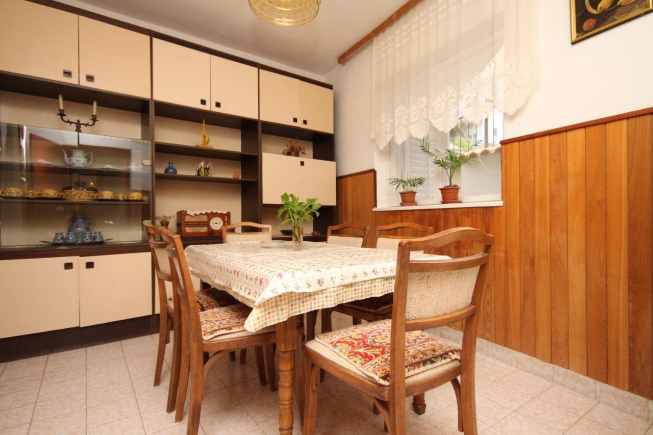 Apartment Podgora 6670B エクステリア 写真