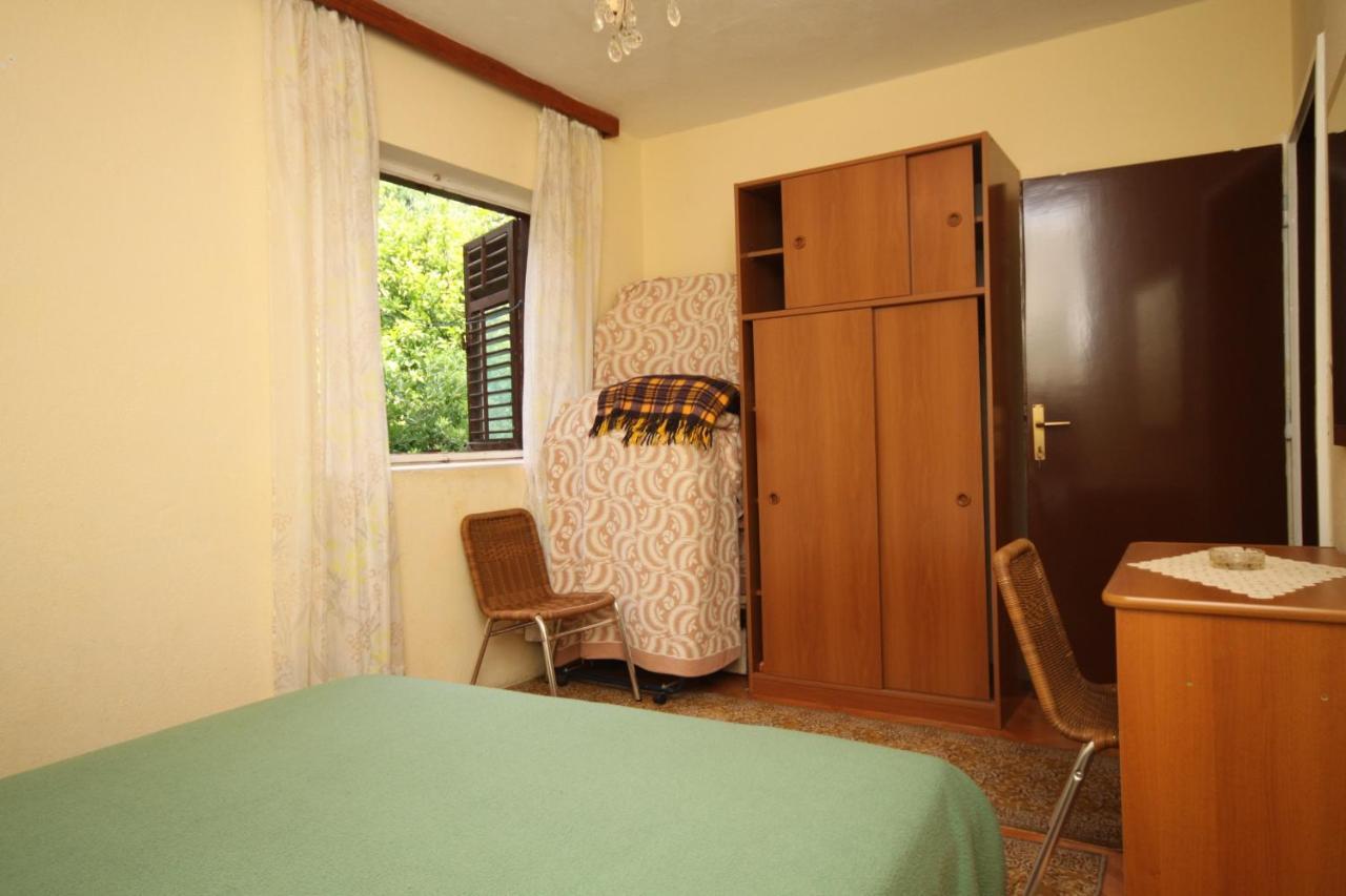 Apartment Podgora 6670B エクステリア 写真